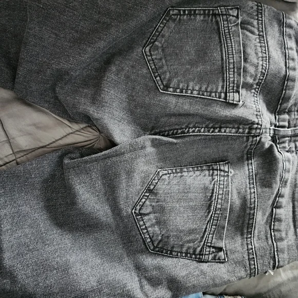 Jeans - Picture 11 of 16